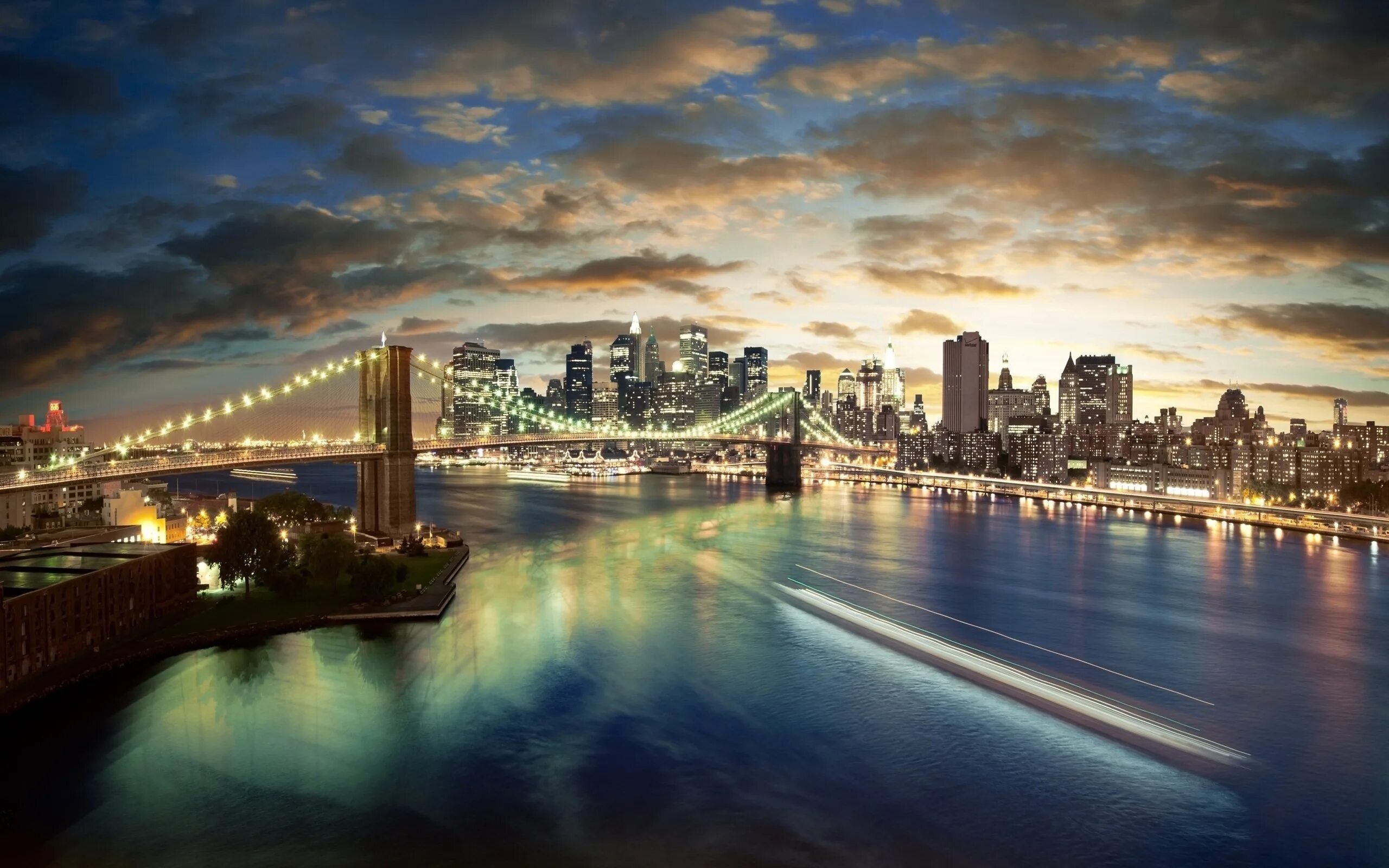 Обои 2560 1600. Бруклинский мост Нью-Йорк. Бруклинский мост панорама. Бруклинский мост Нью-Йорк панорама. Мост, Нью-Йорк, река, Манхеттен.
