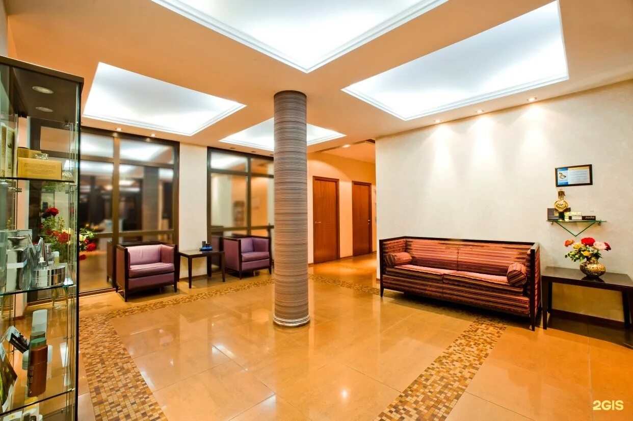 Бокой омск. Центр стоматологической клиники профессора бокой. Стоматология на жукова. Золотой зуб омск дом. Центр стоматологической клиники профессора бокой.