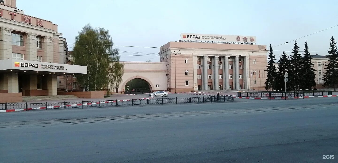 Центр металлургии нижний тагил. Нтпгк нижний тагил центр. комсомольская проходная нтмк нижний тагил. музейно-выставочный центр нижний тагил металлургов 1. центр культуры и искусства евраз-нтмк.