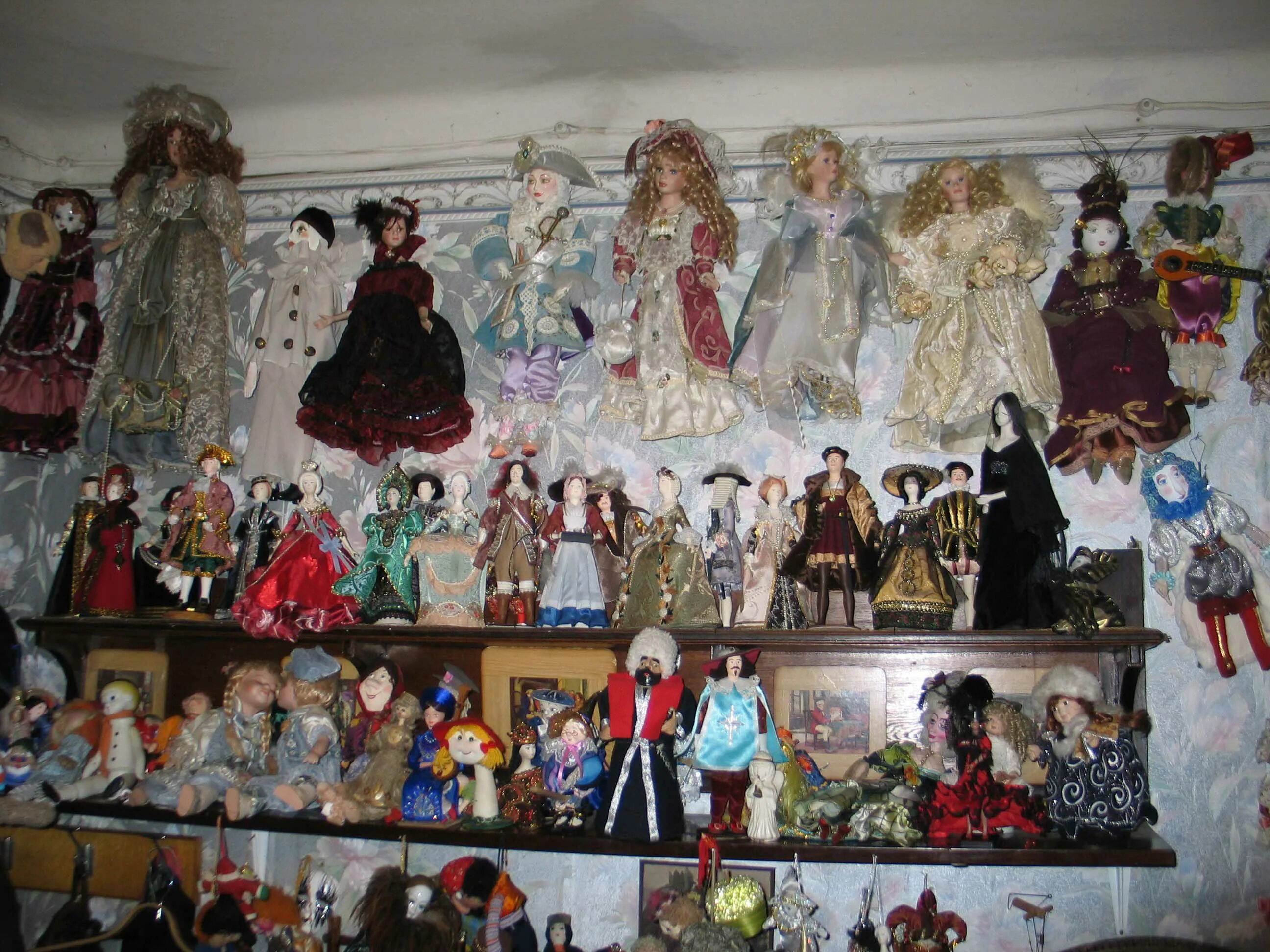 Купить коллекцию кукол. Коллекционирование кукол. Частные коллекции кукол. Домашняя коллекция кукол. Моя коллекция кукол.