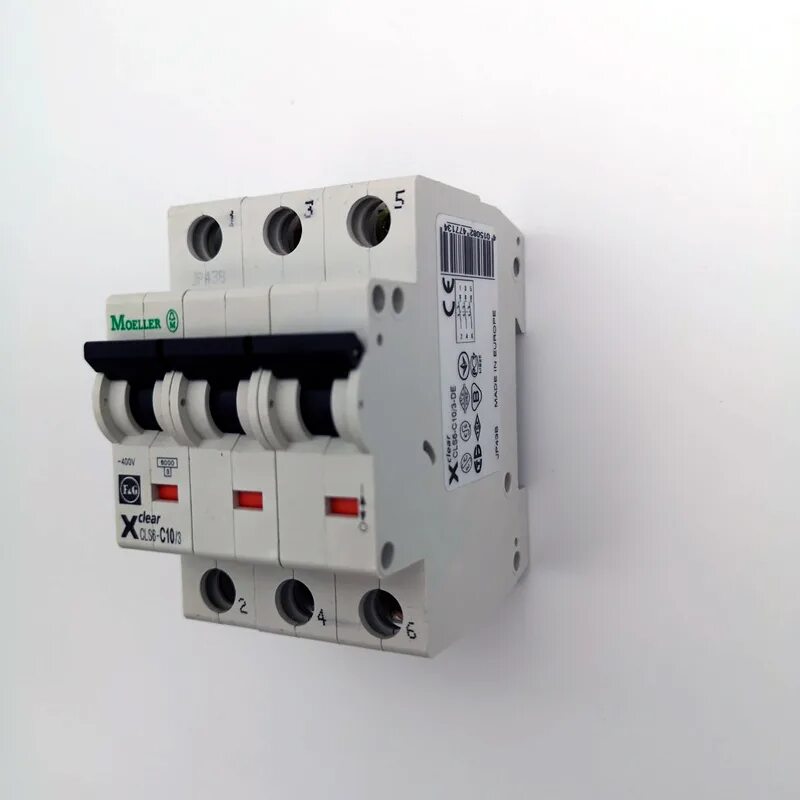 Moeller pkzm0-10. Защиты двиг. Автоматы moeller с реостатом. Выключатель автоматический для защиты электродвигателей 50а иэк. Автоматический выключатель moeller pl c 32/2.