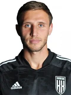 Александрович футболист