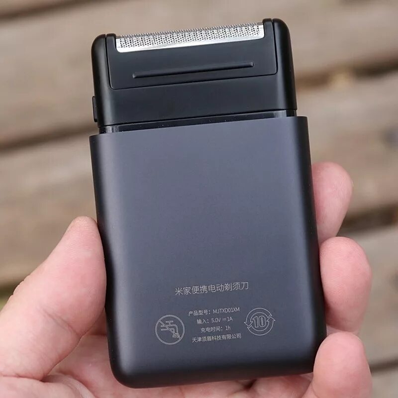 Шейвер Xiaomi. Портативная электробритва Xiaomi Mijia Portable Shaver. Электробритва Xiaomi Mijia Portable Electric Shaver (mjtxd01xm)/(nun4012cn) Black. Электробритва Xiaomi Mijia Braun Electric Shaver. Компактом является