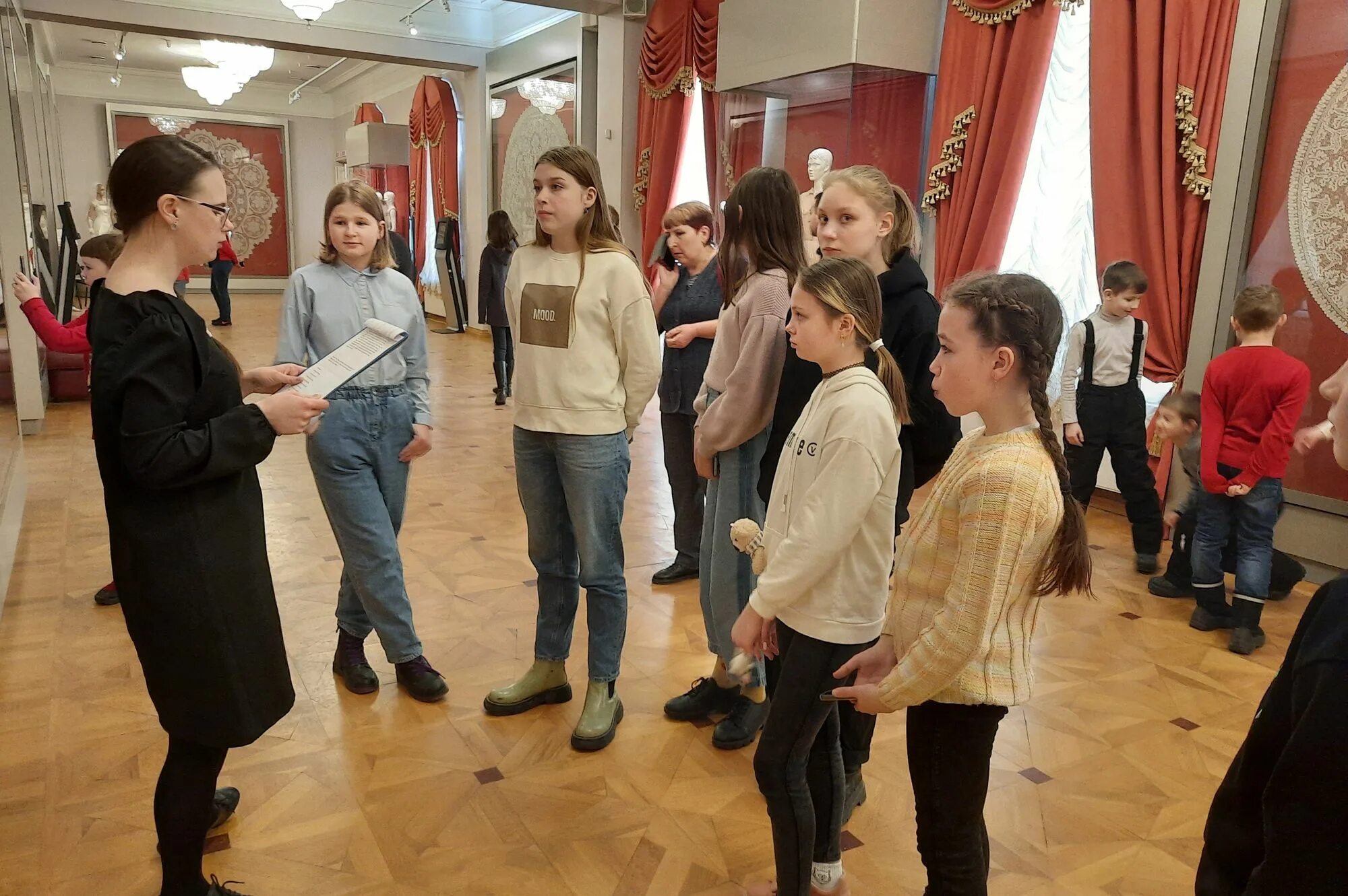 Воронежская детская библиотека. Вологодская детская библиотека. Закладки для юных читателей в библиотеке. Фот Вологодской областной детской библиотеке. Вологодская областная библиотека.