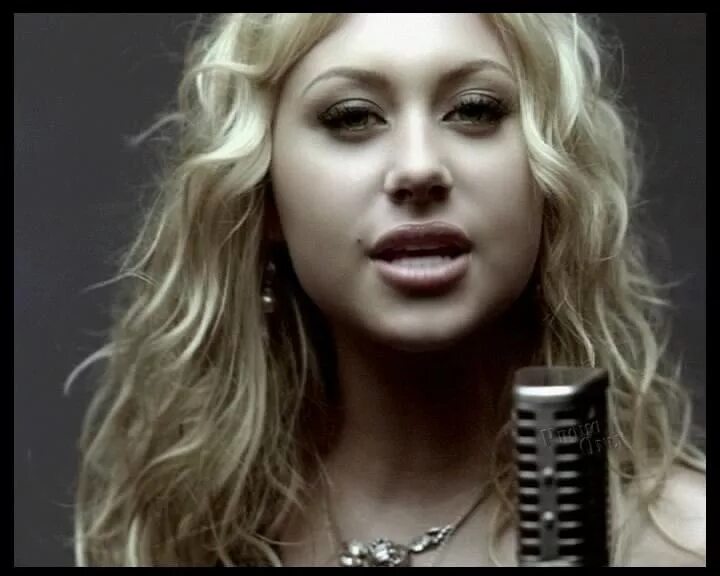 Смех подружек самый чистый самый. Группа aly & aj - potential breakup song. Potential breakup song. Aly and aj обложка альбома. Группа aly & aj - potential breakup song.