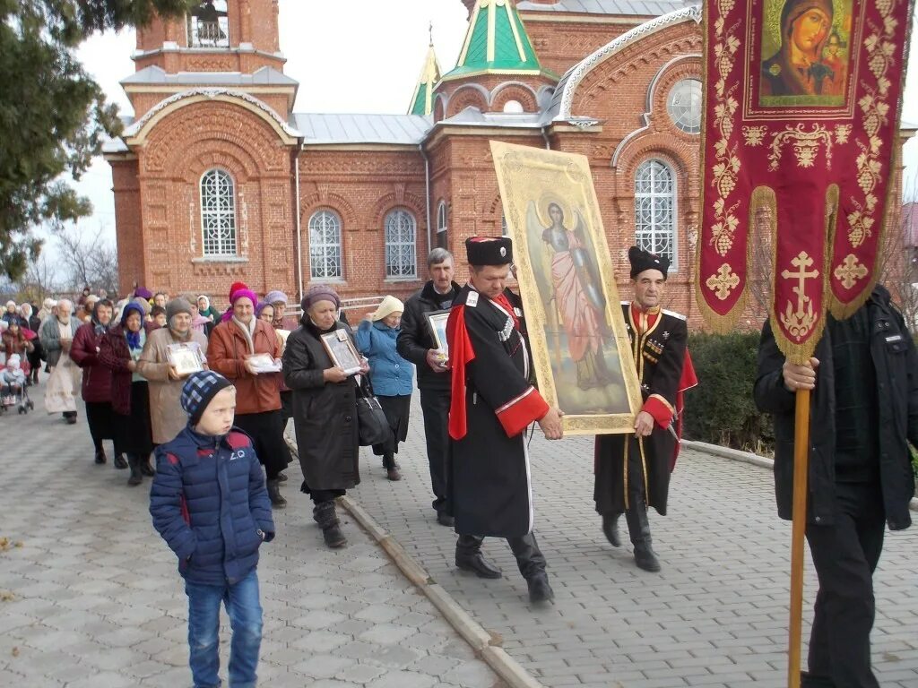 Кавказский район краснодарского края станица казанская. Станица Казанская Краснодарский край кавказский район. Храм станица Казанская. Достопримечательности станицы Казанской.