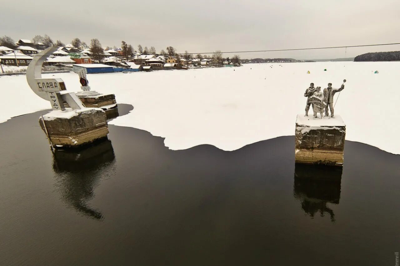 Погода на неделю очер пермский. Очерском пруду. Очер. Пермский край. Очерский пруд Пермский край. Очёр пруд памятники Пермский край. Пруд в Очере Пермский край.