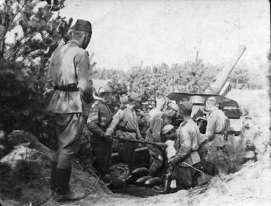 вторая отечественная война 1941-1945. керченский эльтигенский десантгпя операция. фото советской армии в вов 1945 штурм берлина. 44 год вов. лабинск в годы великой отечественной войны 1941-1945.