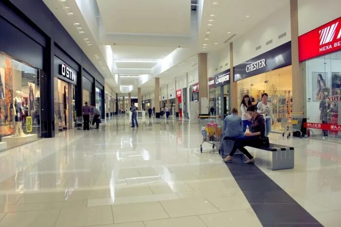 Торговый центр отрада в митино магазины. Отрада одежда. Тц отрада митино. H m москва. Магазины тц отрада митино.