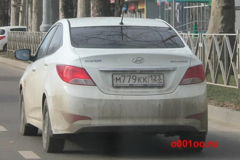 Семьдесят девять. Дервейс саладин ниссан втулки рессоров. Грунтовка для пластмассы 800 грамм. 779. 779.