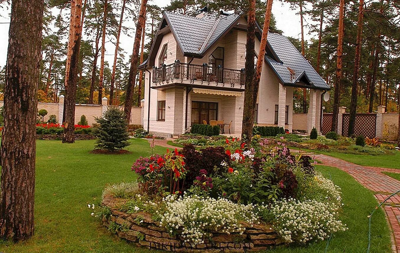 Недалеко от загородного дома