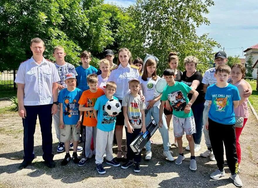 П Алексеевка Хвалынского района. Детский дом Алексеевка Хвалынский район. День защиты детей Вейделевка. Школа-интернат 7 Воронеж день защиты детей 2023. Интернат балаково