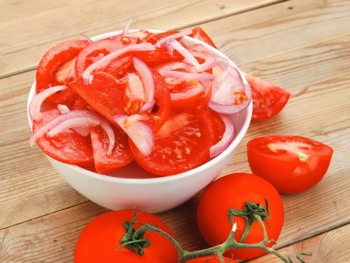 Tomato and onion and. Uzbek food tomato salad. pickled tomato reklama.