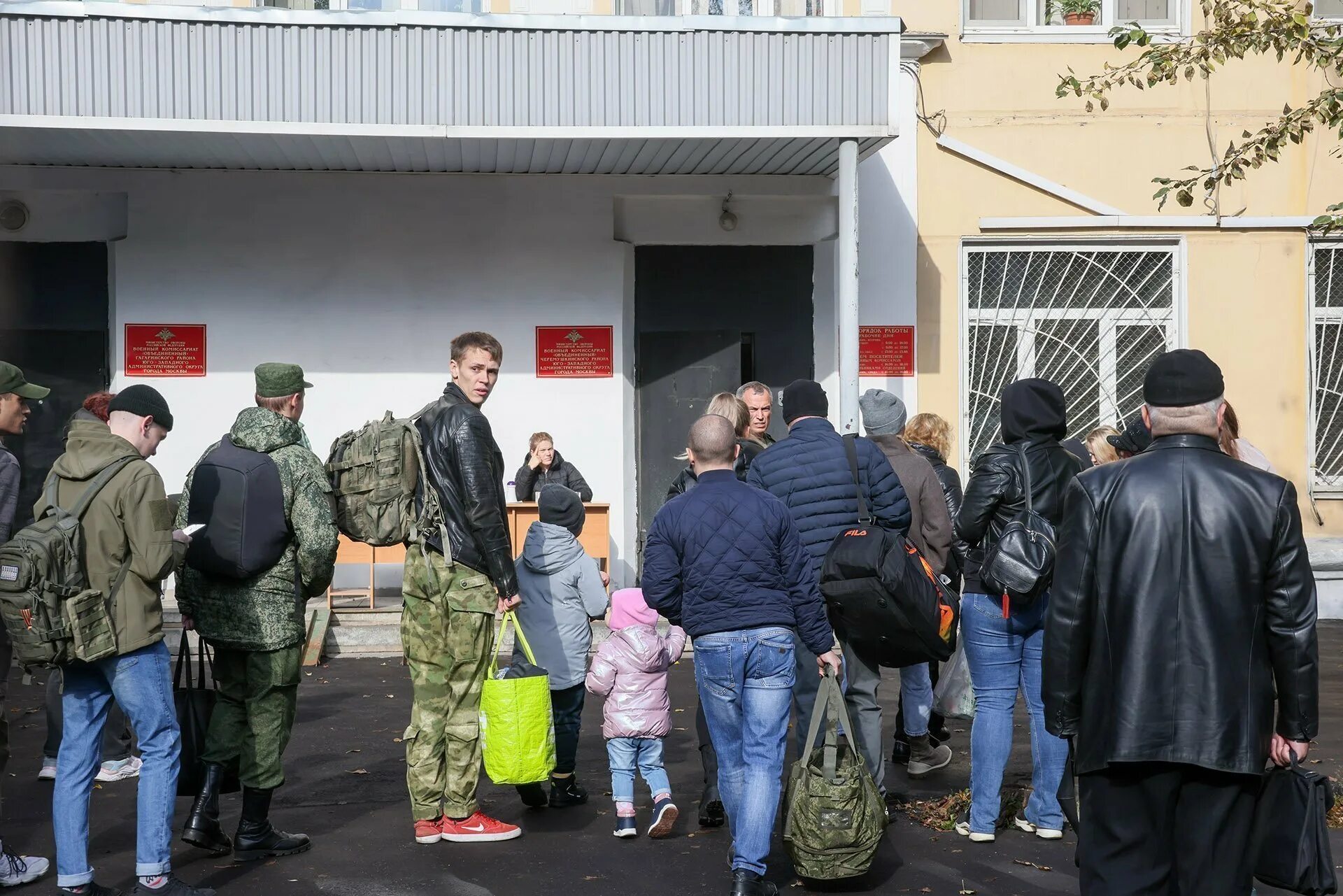 Осенний призыв. Военкомат мобилизация. Колония в Белоруссии. Обстановка в московских военкоматах. Новый набор мобилизации