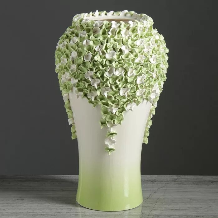 Куплю вазы в оригинале. Оригинальные вазы. Необычные напольные вазы. Необычные вазы для цветов. Оригинальные декоративные вазы.