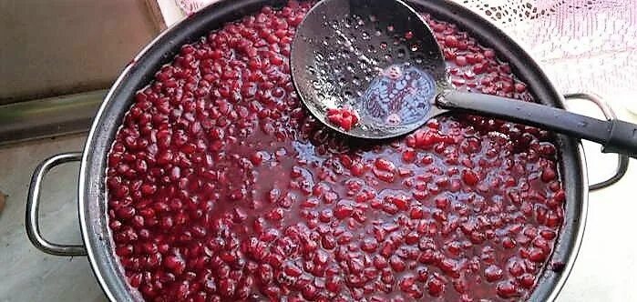 Варенье из граната с косточками. Гранатовый браслет салат. Как приготовить гранат. Садат " гранатовый браслет. Гранатовое конфи.