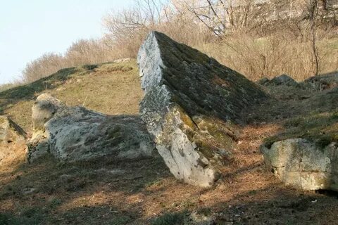 Камень долги
