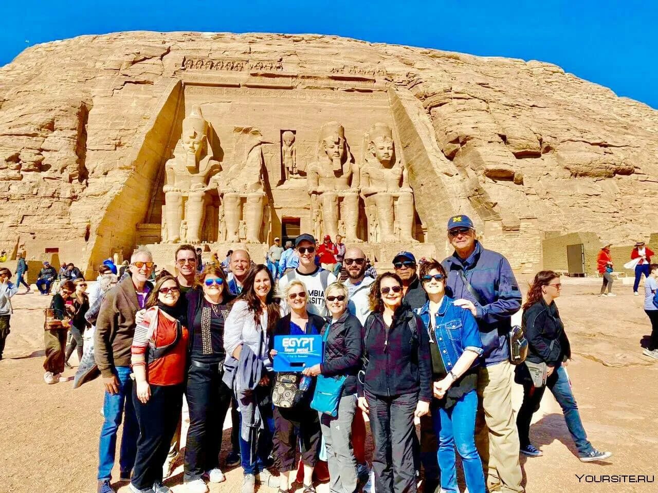 Можно ли сейчас в египет. Хургада Луксор экскурсия. Пирамиды Луксор Египет. Экскурсии в Шарм Эль Шейхе 2022. Луксор Египет экскурсия.