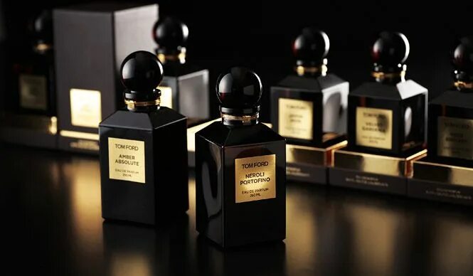 Том форд рандеву. Tom Ford Perfume collection. Tombford Parfum. Tom Ford черный флакон. Селективная парфюмерия том Форд.