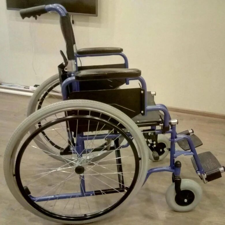 Купить инвалидную коляску недорого бу