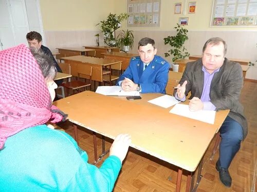 иоково тетюшский район татарстан. губайдуллин экзам саматович. жуковском сельское поселение. под жуковское это село. любви все возрасты покорны спектакль.