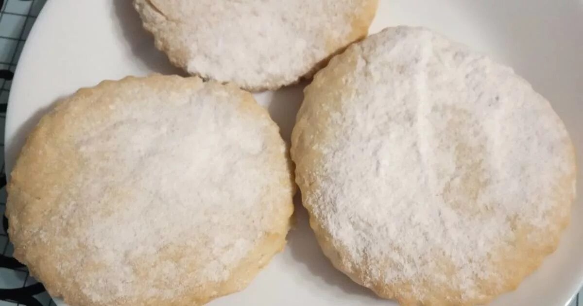 украинские коржики. выпечка коржики на кефире. коржик на кефире рецепт с фото. коржик на кефире рецепт с фото. коржики на кефире.