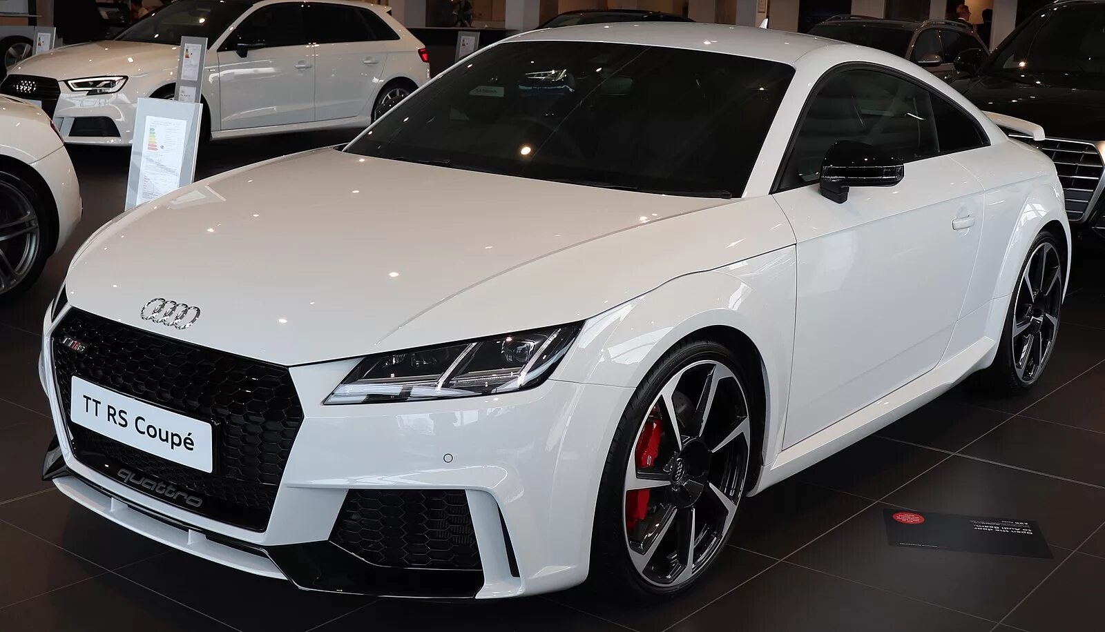 Audi tt rs 2018 белая. Ауди тт 2012. Ауди тт 2022 новая. Ауди тт 100. Audi tt rs 2022.