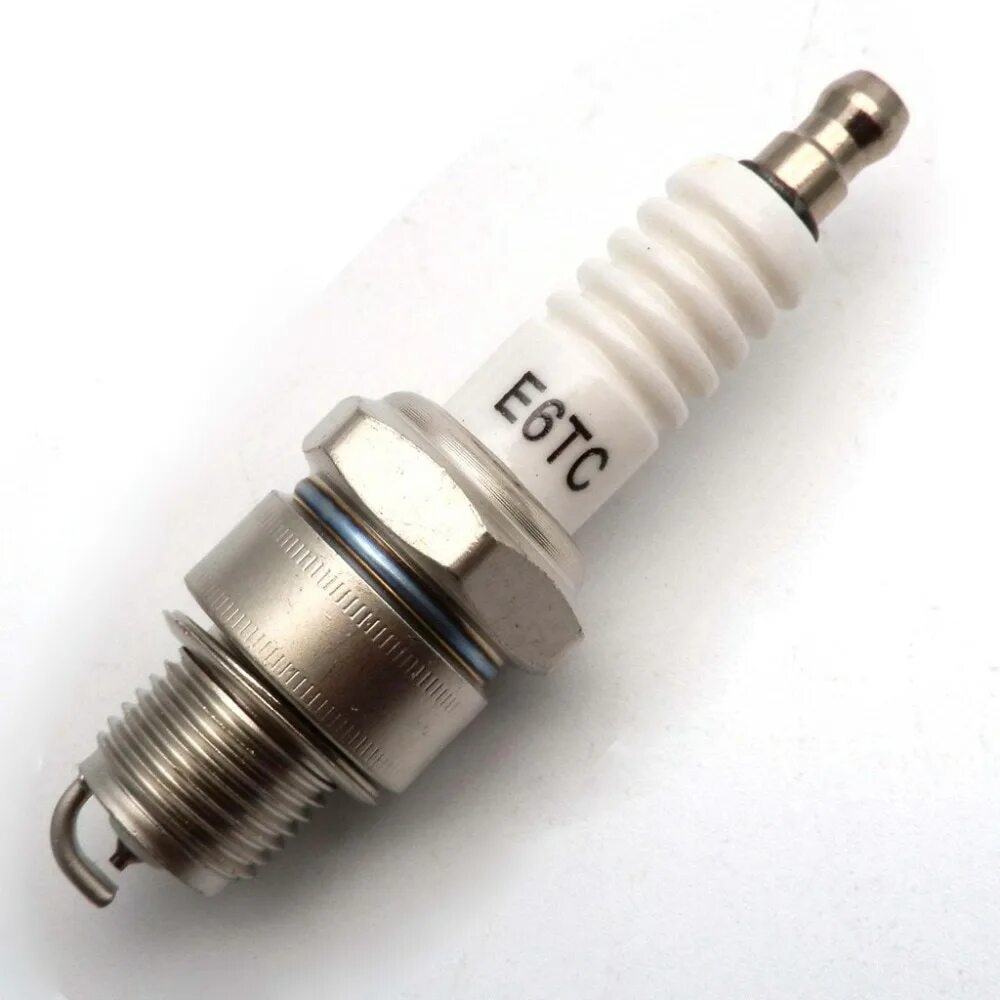 Какая свеча на скутере. Spark Plug свечи e6tc. E6tc свеча зажигания IGP (gg1200,gg1300,gp40), Champion. Свеча зажигания для мопеда 2т. Свеча зажигания на мопед Альфа 110.