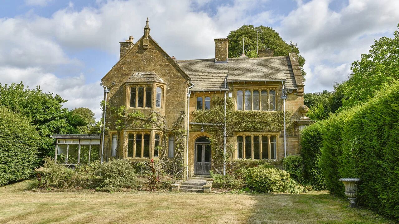 Large country. Large country. Английские домики и садики. Лондона в графстве суррей. Largest countries.