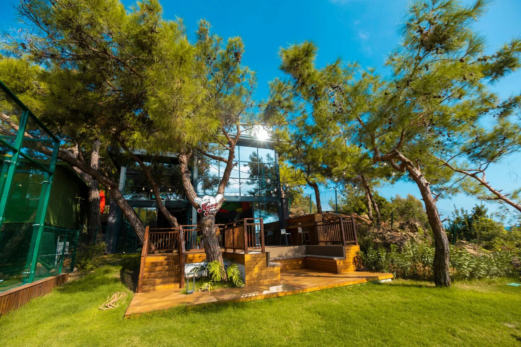 Отель в турции a good life utopia family resort 5. Лайф утопия фэмили резорт аланья. Life utopia family resort отзывы. Water planet отель алания. Utopia family resort 5 турция.
