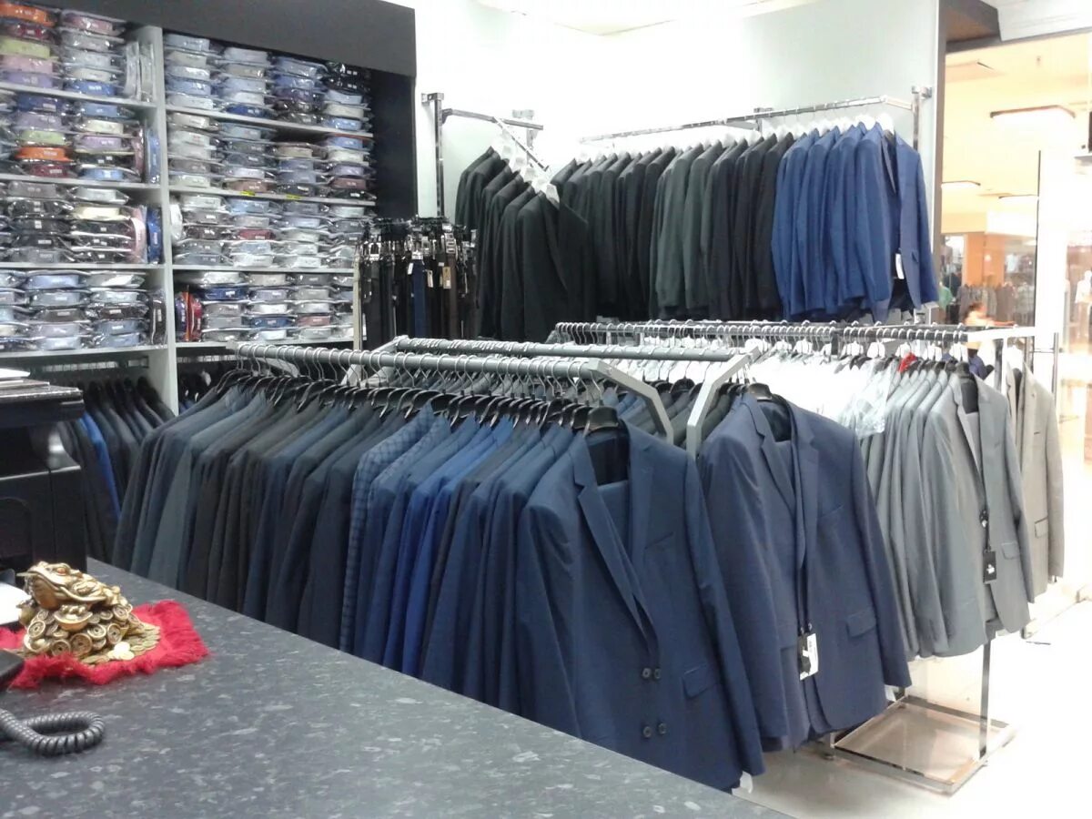 Магазин одежды кари. Горячеводск рынок лира. Турецкие длинные платья. Хасавюрт одежда оптом. Магазин стамбул хасавюрт.