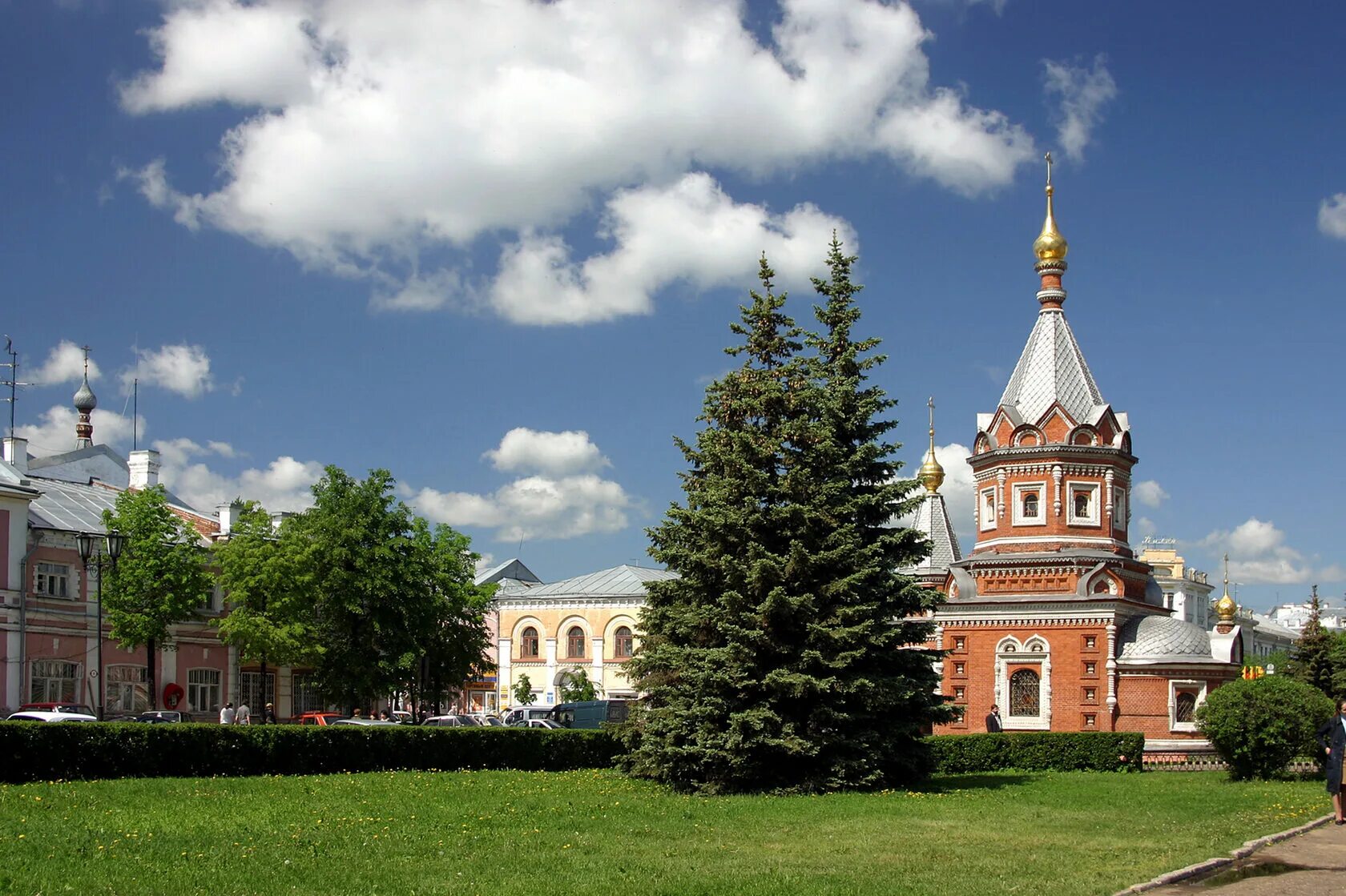 Город Ярославль. Ярославль исторический центр города. Красивые города центральной России. ЦФО достопримечательности.