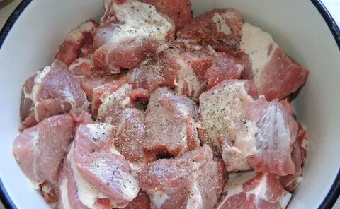 Как вкусно замочить свинину
