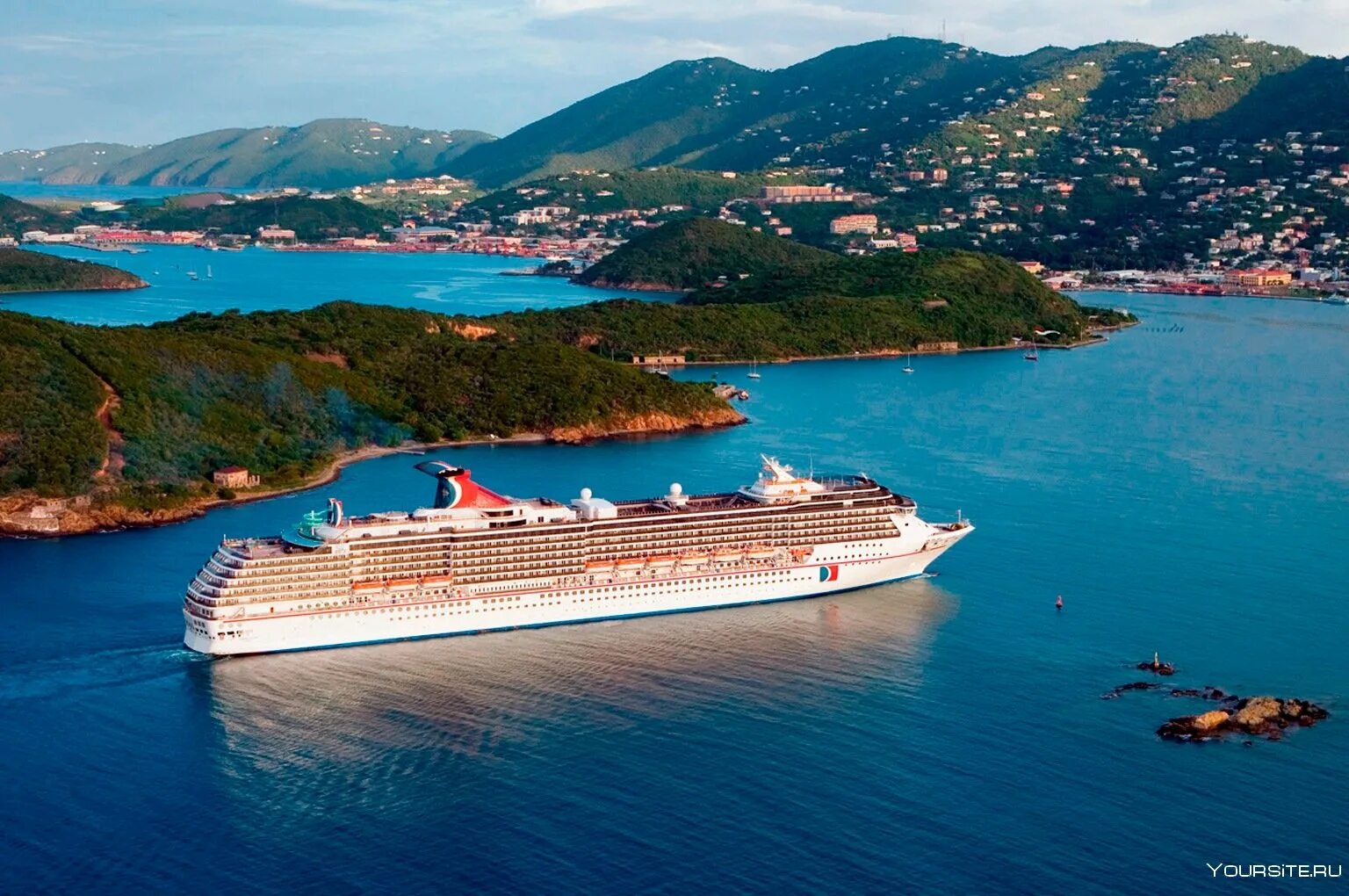 Cruises travel. Круизный лайнер Карибское море. Круизный лайнер Карибы. Круизный туризм (Карибский бассейн). Морской круиз Астория Гранде.