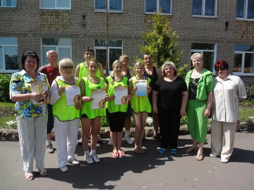 Сш копыль. Копыль сш 2. Средняя школа 3 копыля. Средняя школа 2 копыля. Учителя второй школы в копыле.