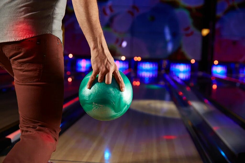 боулинг. булинг. боулинг спорт. боулинг. боулинг космик кострома.