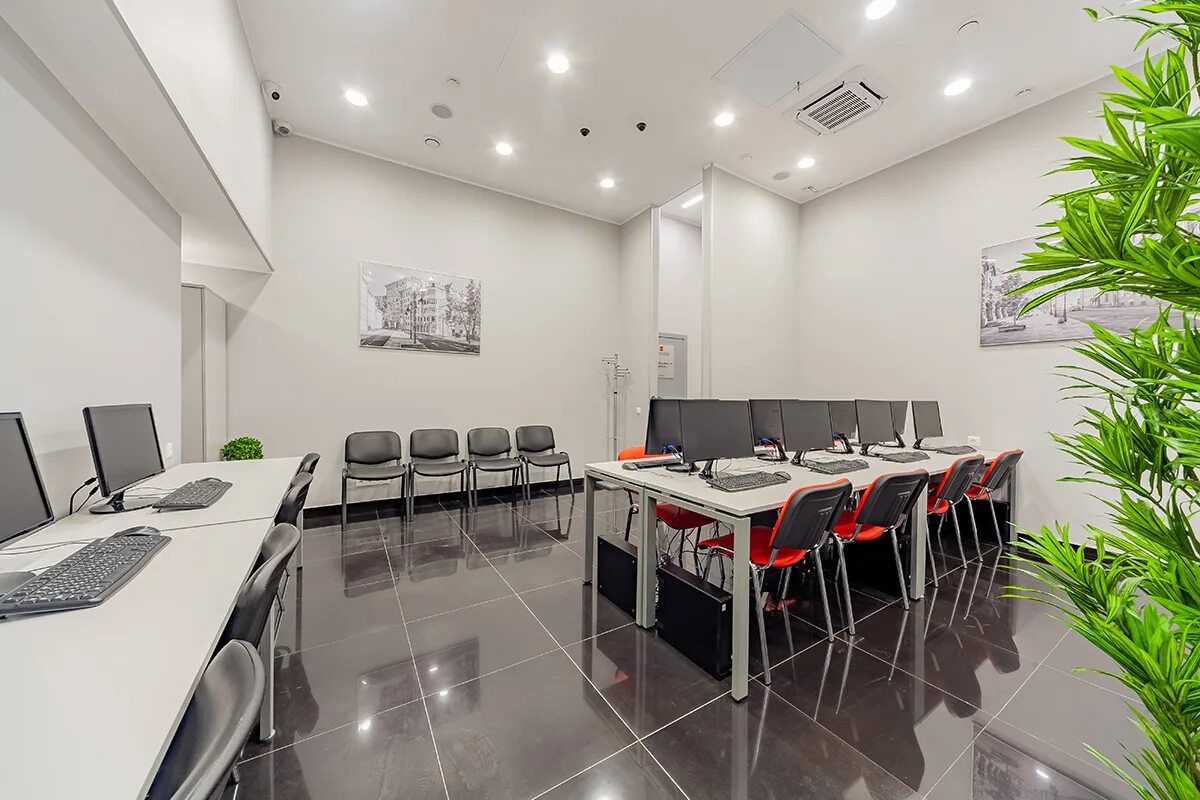 Центральный офис. Зона приема посетителей. Офис 4 17. Дизайн небольшого офиса. М.