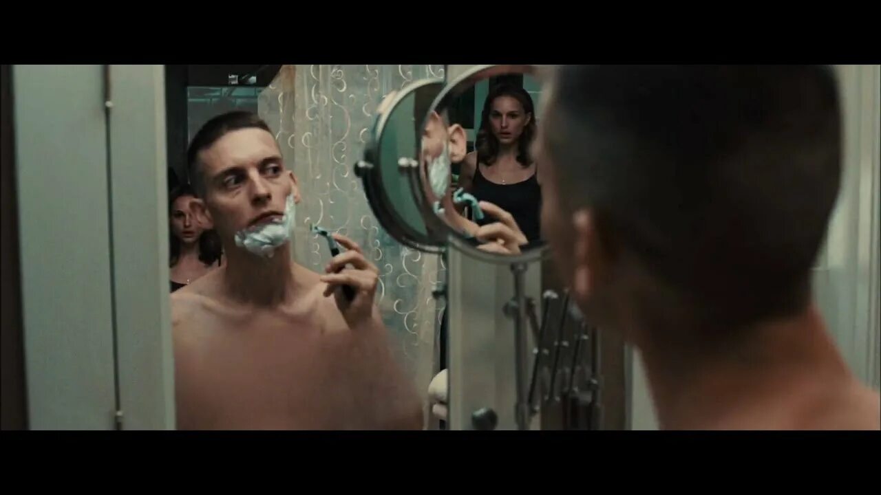 Братья 2009 тоби магуайр. Братья 2009. Bros trailer. Bros trailer. Братья 2017.