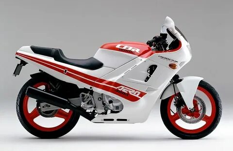 Honda cbr 400