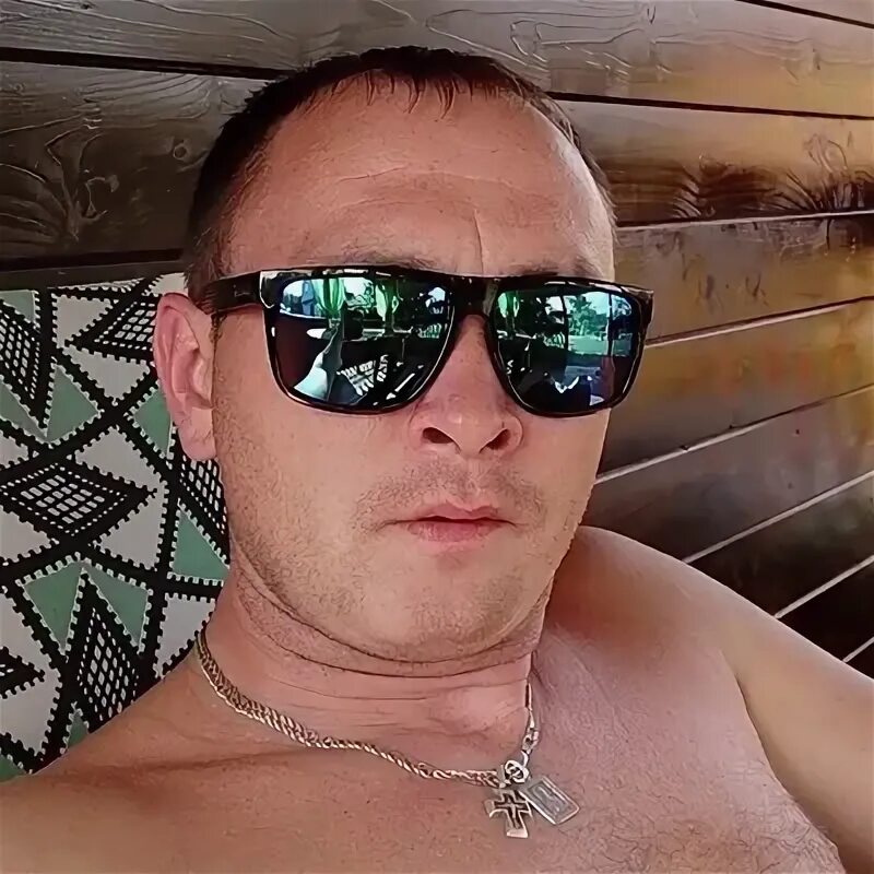 Михаил Михайлов Вид сбоку