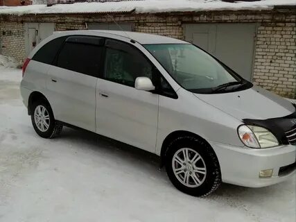 Toyota nadia