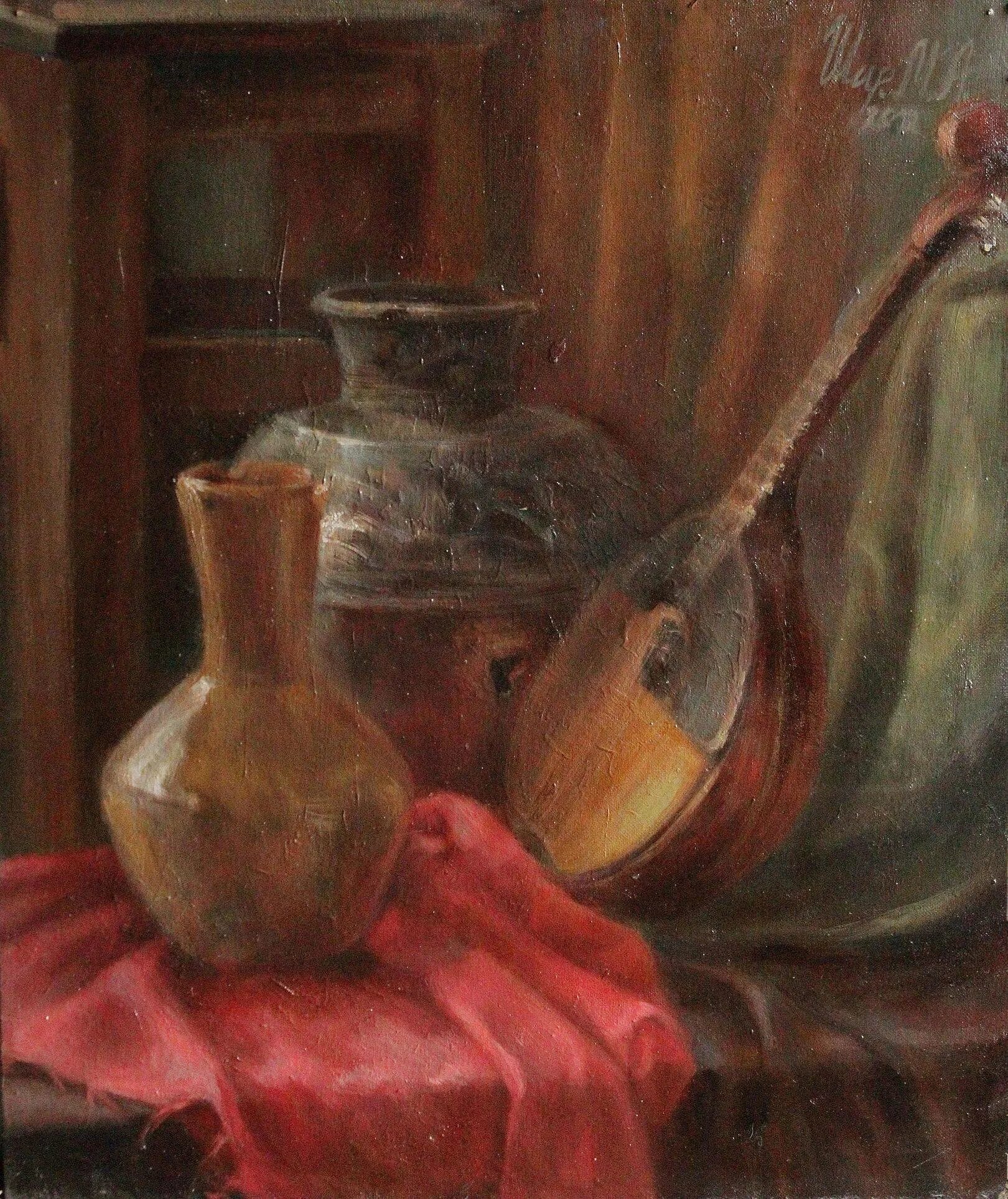 Натюрморт. Натюрморт 3 предмета быта. Натюрморт на контрастные цвета. Натюрморт с натуры карандашом. Этюд натюрморта из предметов быта.