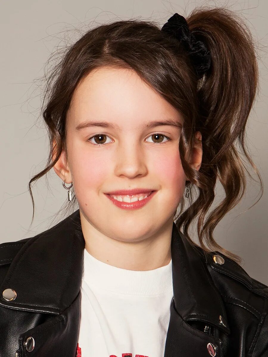 Лиза шай ноги. Лизе н. Lisa h. Лиза тарбак. Lisa lord.