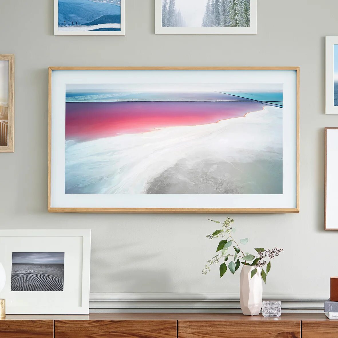 Samsung 65" qled 4k the frame. Samsung the frame 2023. Samsung the frame 2023. Телевизор samsung the frame qe50ls03aau. Телевизор 55" qled the frame tv samsung.