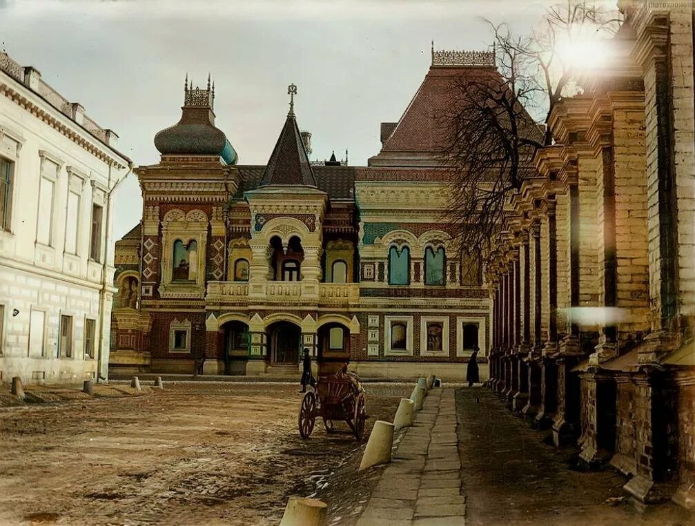 Архитектура москвы 19 век. Гум/верхние торговые ряды в москве (1890 — 1893). А. Архитекторы москвы 19. Особняк игумнова на якиманке в москве.