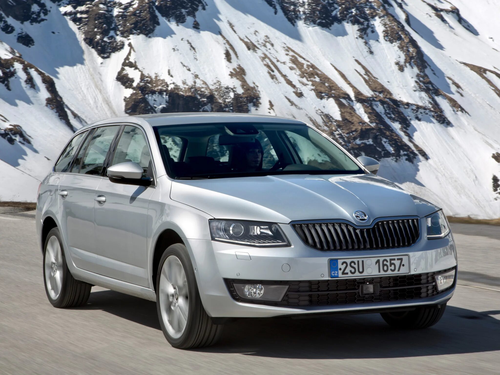 Volkswagen octavia. Skoda Octavia a7 Combi 4x4. Skoda Octavia Combi 2013 (a7).