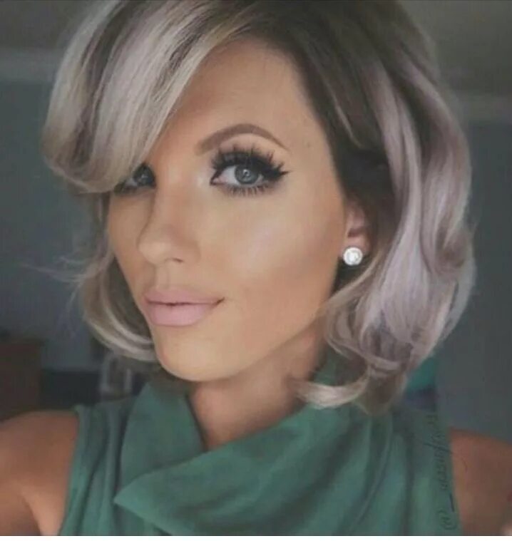 Sleek Gray Bob With Charcoal Roots Silver hair color, Hair styles, Grey hair col