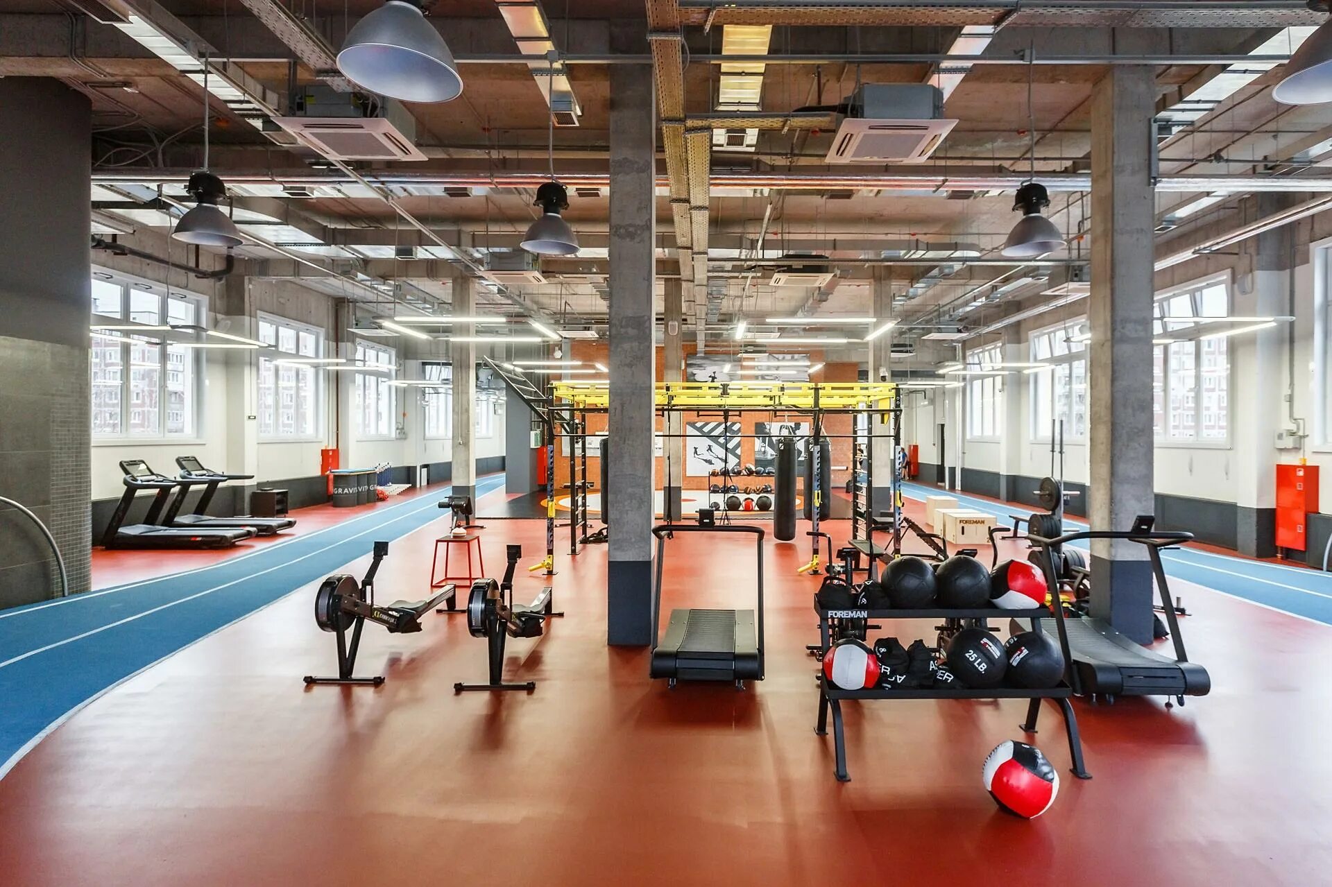 Спортивный комплекс арена спб. Швсм по ввс гребная база. Класс спорт санкт петербург. Фучика 10 бассейн мчс. Школа 619 санкт-петербург.