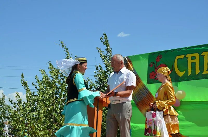 Сабантуй елюзань. Сабантуй 2008 год с. Сабантуй в пензе. Сабантуй 2022 средняя елюзань. Сабантуй елюзань.
