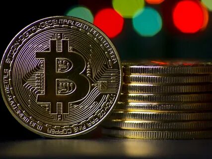 Когда вышли биткоины